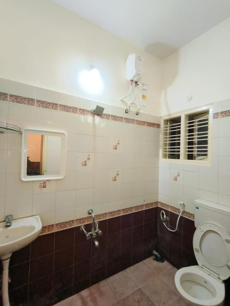 Homestayz Daffodil Bangalore Bagian luar foto